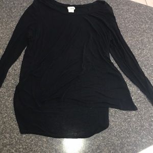 long sleeve black tee